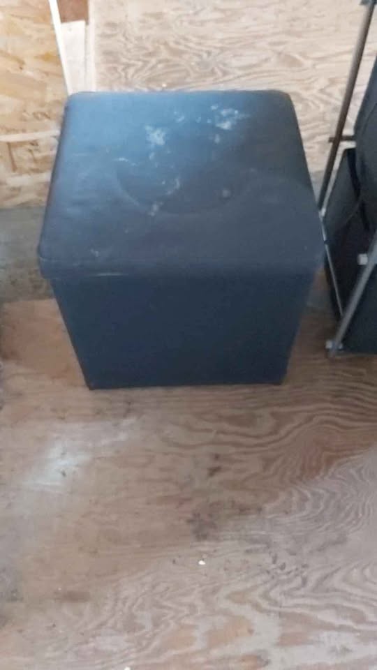 Storage drawers etc - photo 4