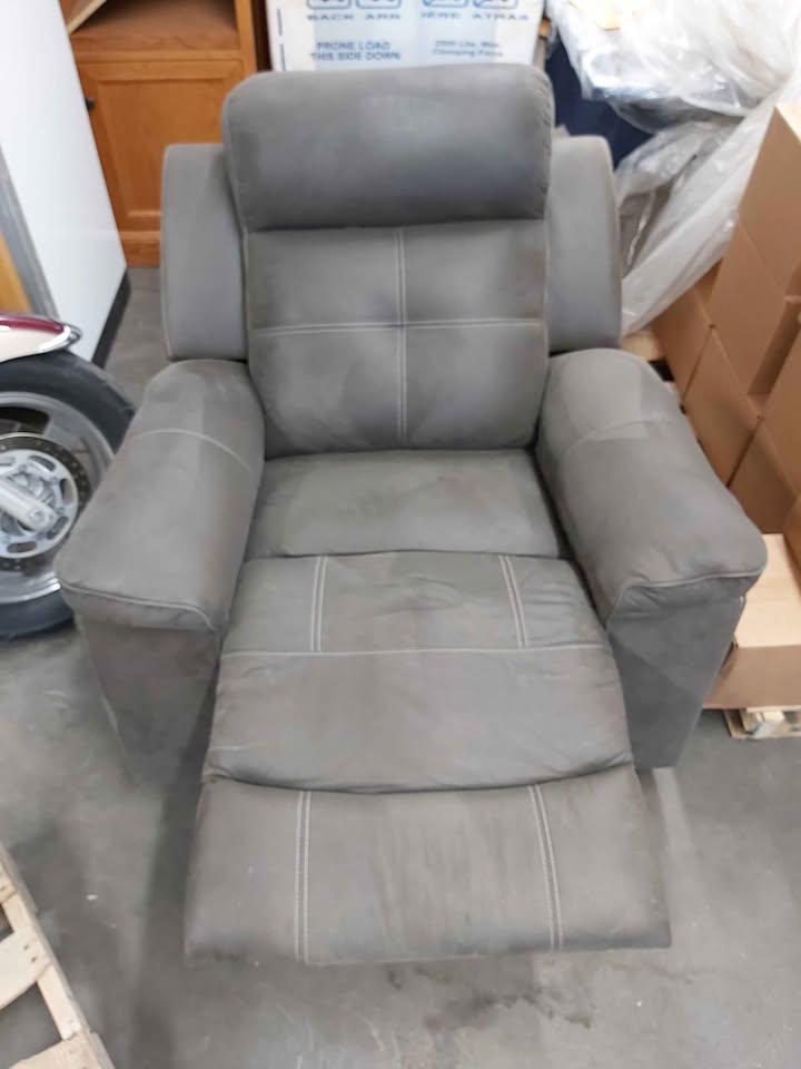 Next-Gen Durapella Power Lift Recliner - photo 2