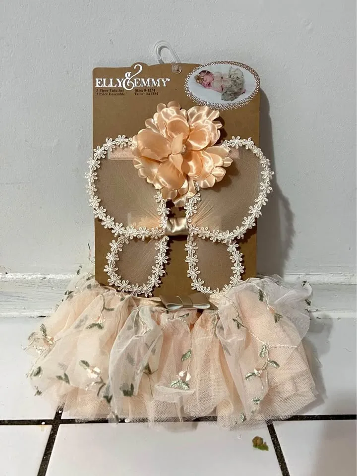 Baby girl /infant 3 piece outfit set