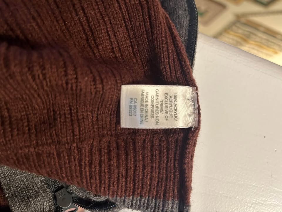Boys Sweater (Roots) - Size 2T - photo 4