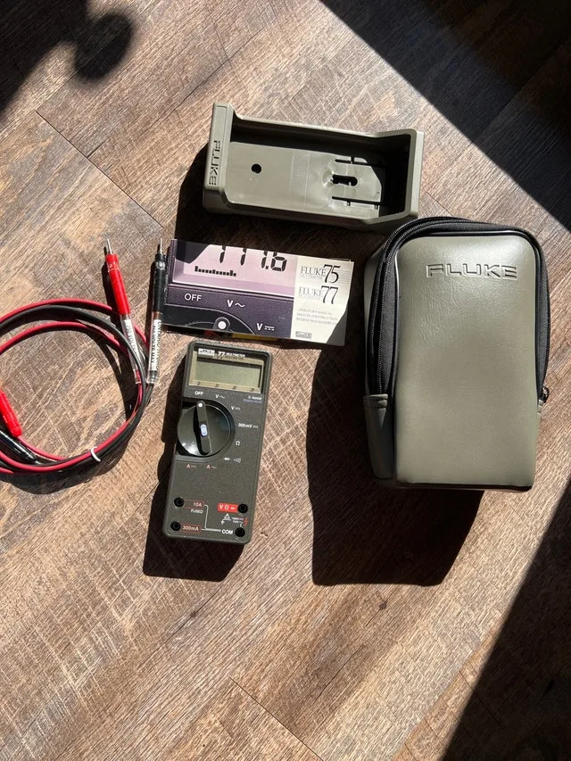 Fluke 77 Industrial Multimeter image indicator(2)