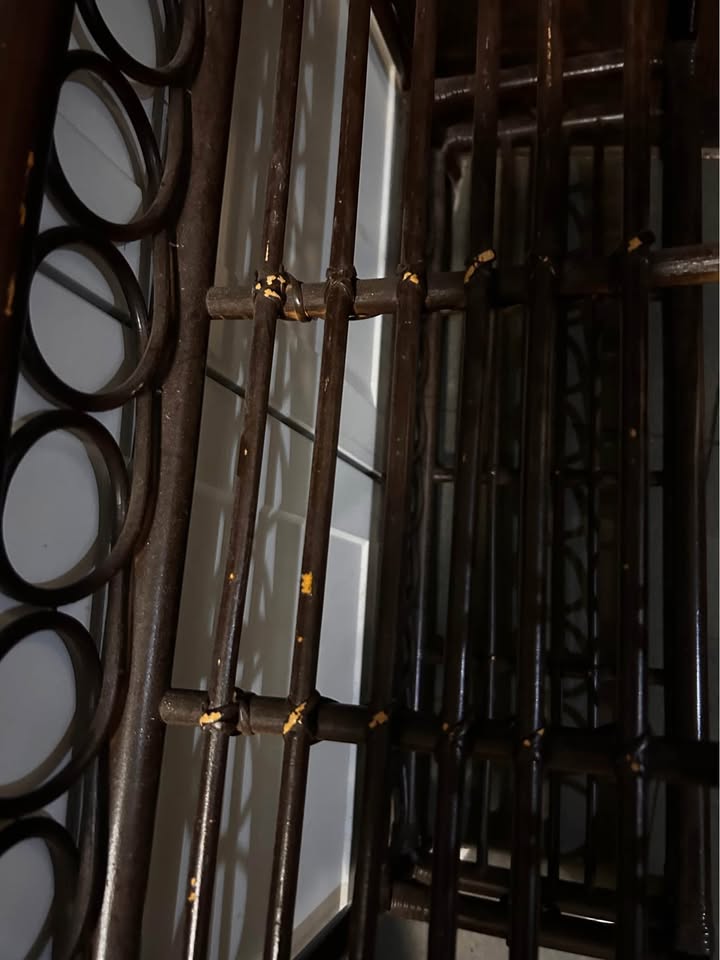 Bamboo plant stand - photo 2