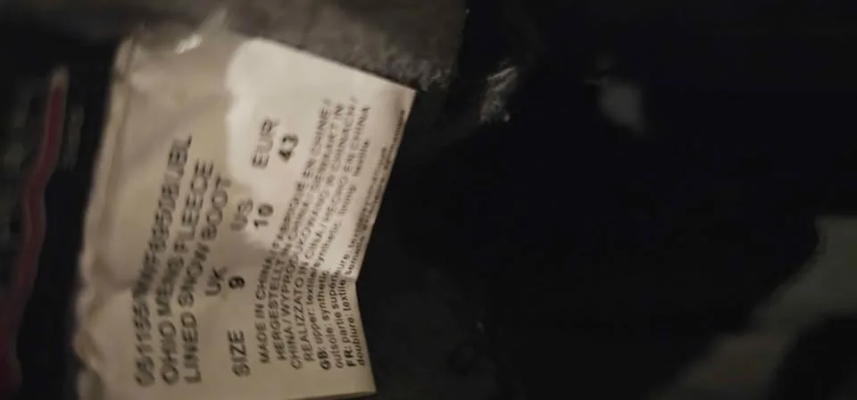 Men's waterproof winter boots sz 10 image indicator(4)