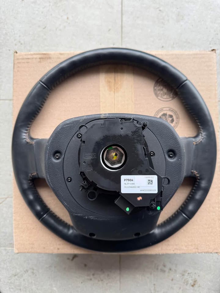 2021-2023 f150 Platinum steering wheel (clock spring needs to be - photo 2