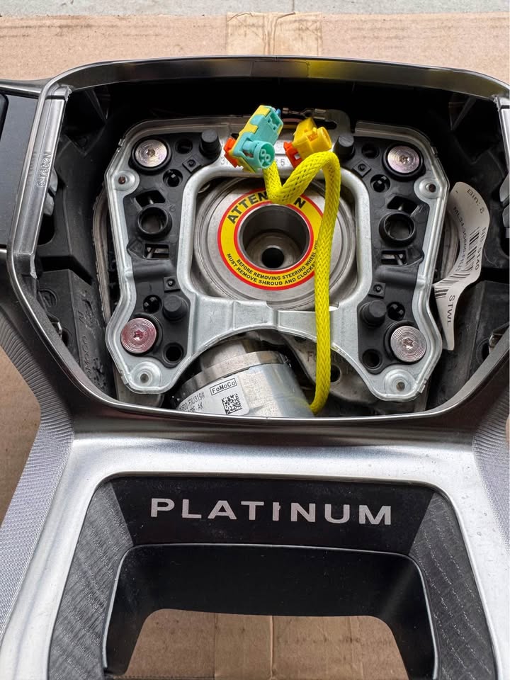 2021-2023 f150 Platinum steering wheel (clock spring needs to be - photo 3