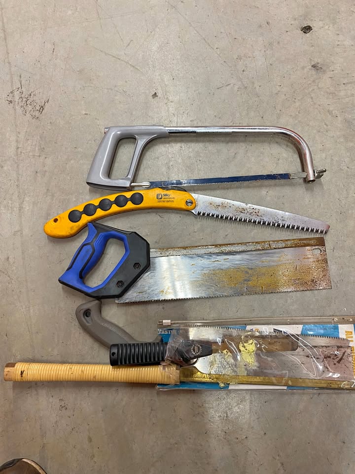 Hand saws and skill saws