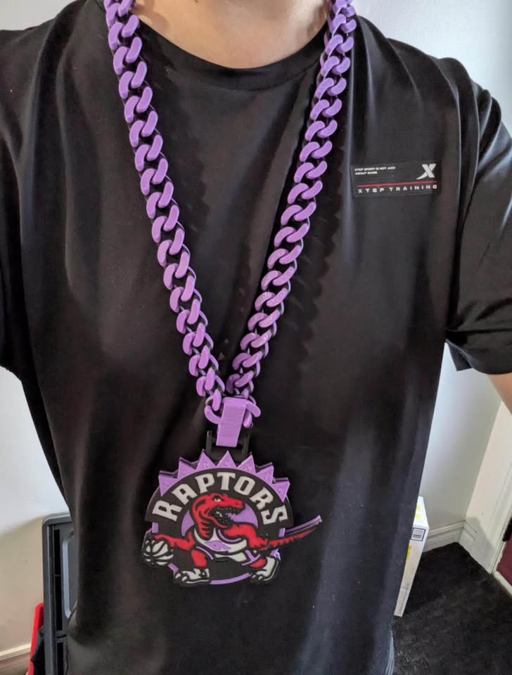 Raptors chain necklace - photo 2