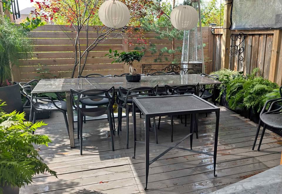 CRATE & BARREL Mendocino Accent Table