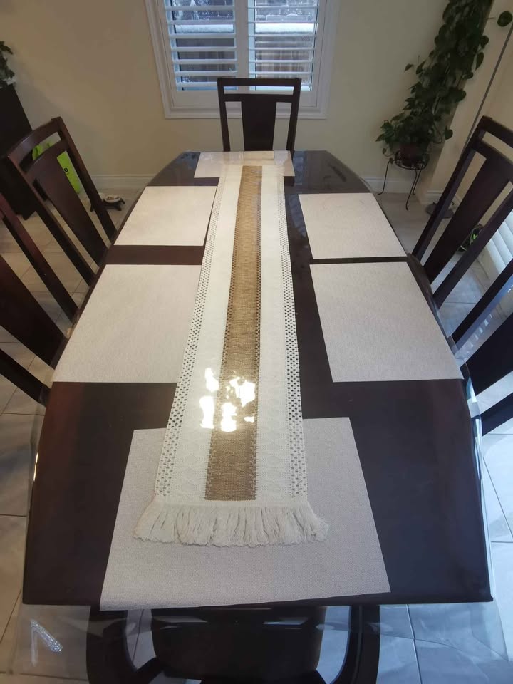 Dining Table For Sale - photo 2