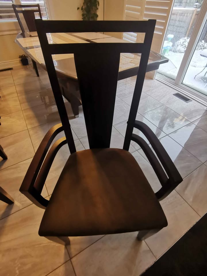Dining Table For Sale - photo 4