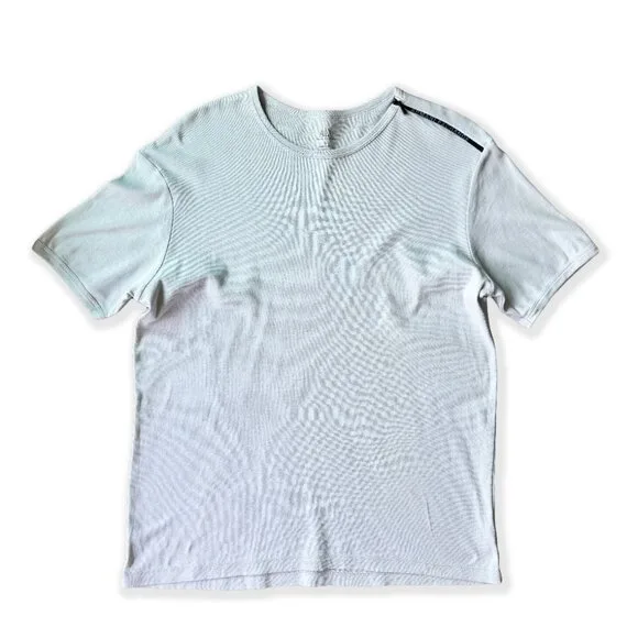 Vintage 2000s Armani Exchange T-Shirt image indicator(2)