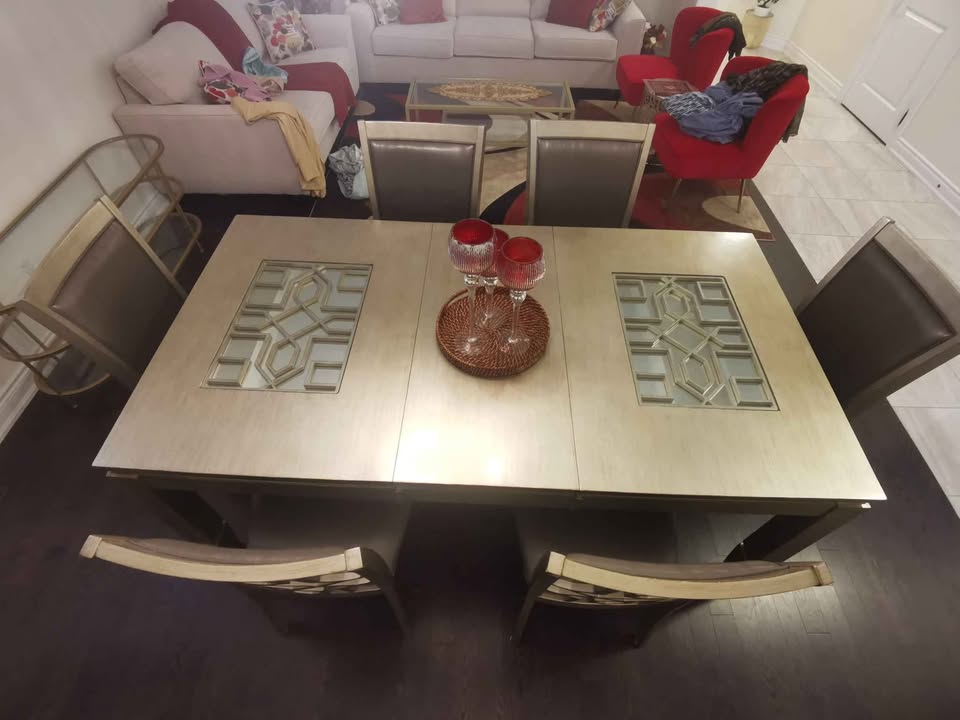 Dining Table For Sale - photo 3