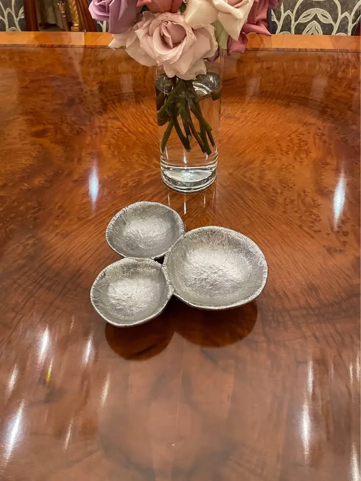 Michael Aram triple bowl ,”Molten collection “ image indicator(2)