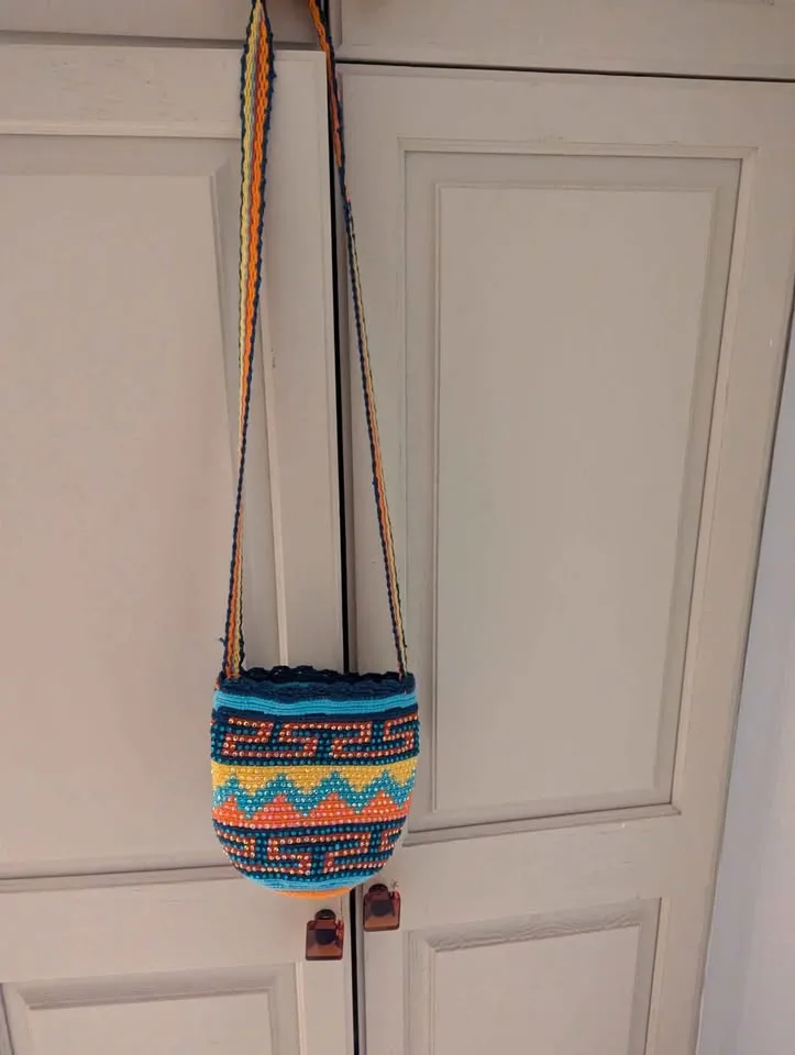 🧿💍💄Boho Micro Beaded Bucket Purse – Vibrant & Versatile💄💍🧿 image indicator(3)