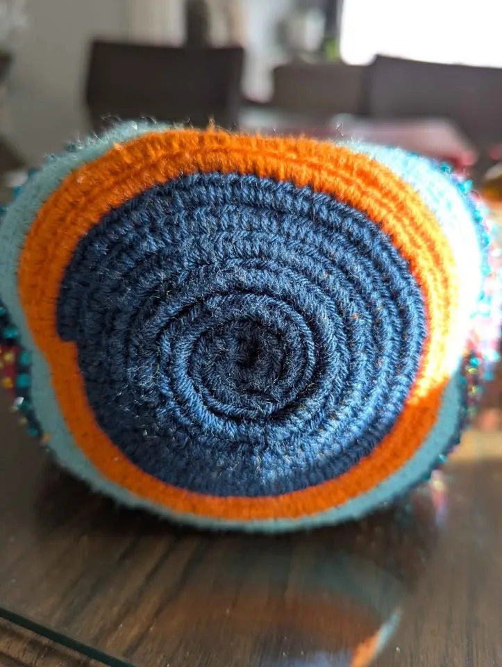 🧿💍💄Boho Micro Beaded Bucket Purse – Vibrant & Versatile💄💍🧿 image indicator(7)