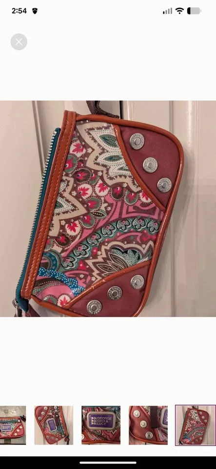 George Gina & Lucy Wristlet Bag – Retro Print image indicator(5)