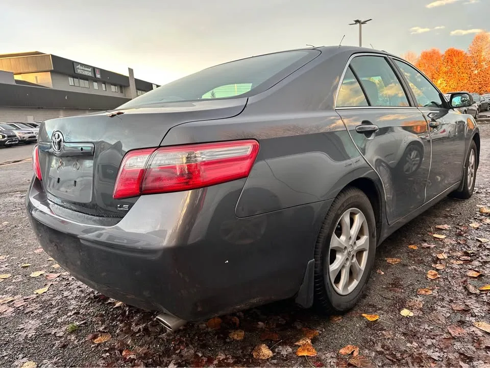 2007 Toyota Camry image indicator(9)