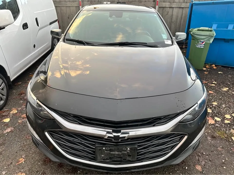 2024 Chevrolet Malibu Limited image indicator(4)