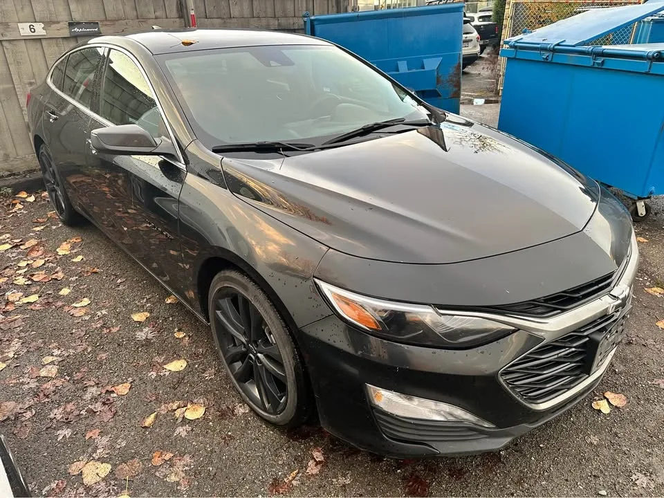 2024 Chevrolet Malibu Limited image indicator(6)