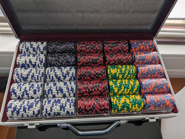 Jackpot Poker Chip Set - photo 2