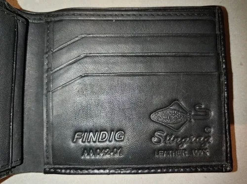 Stingray Leather Wallet – Leather- Mens image indicator(3)