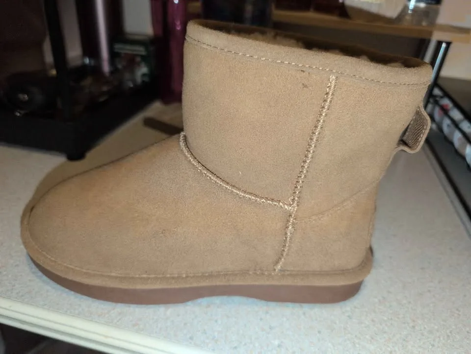 SoftMoc woman's boots SMOCS Size 8 image indicator(2)