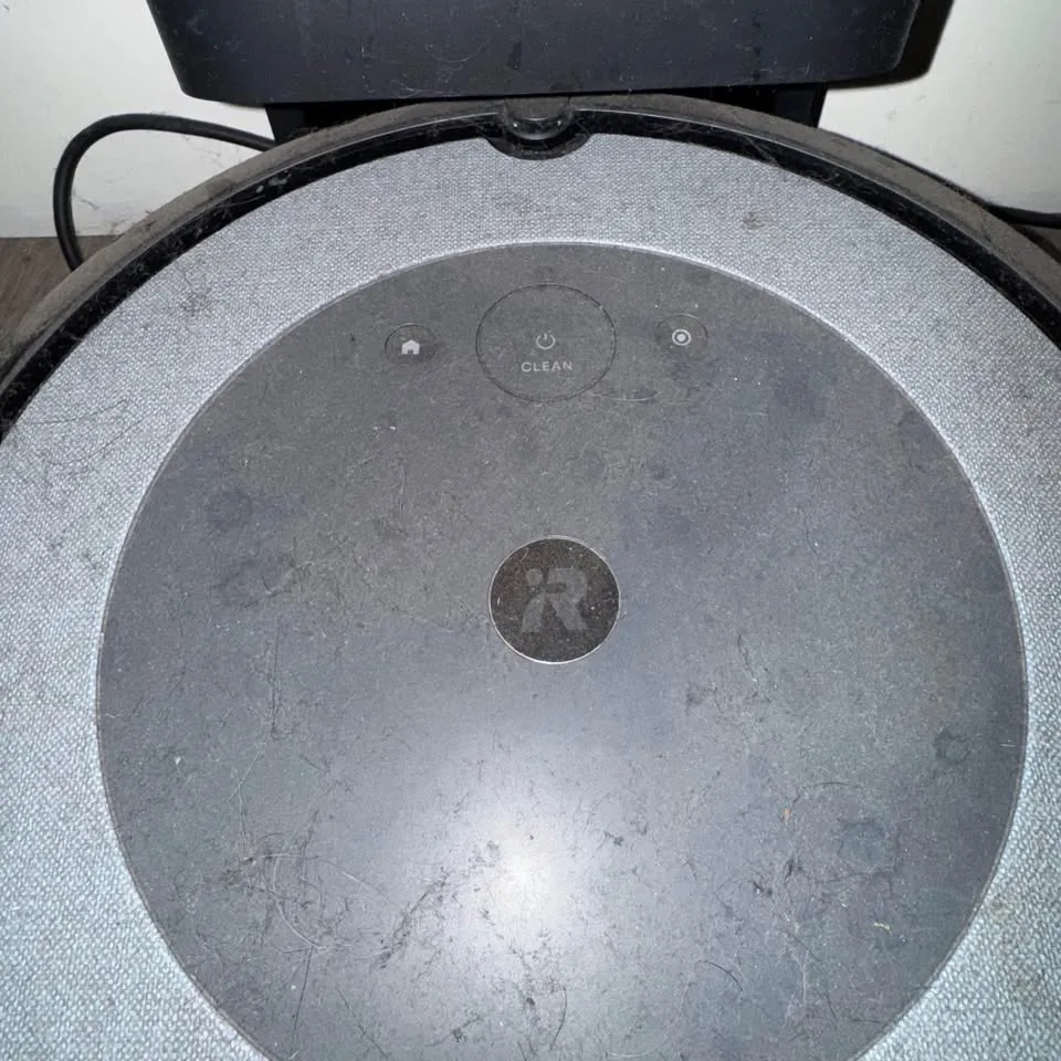 Roomba I3+ image indicator(2)
