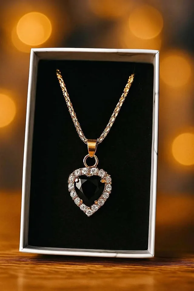 Premium Neck chain (Box included)