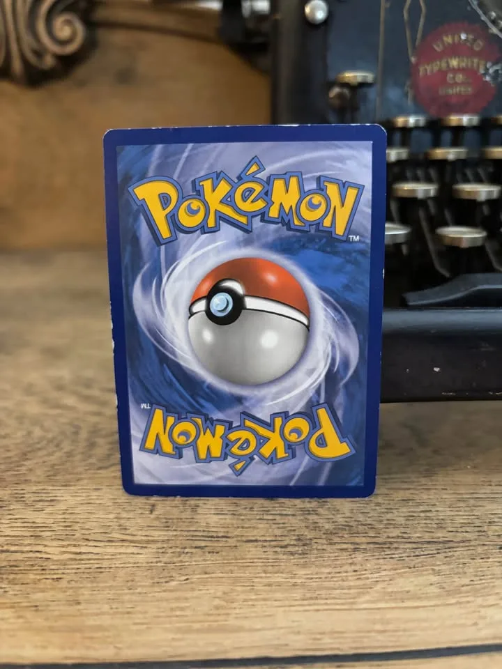 Pokemon TCG Machamp 59/108 Evolutions Holo image indicator(2)