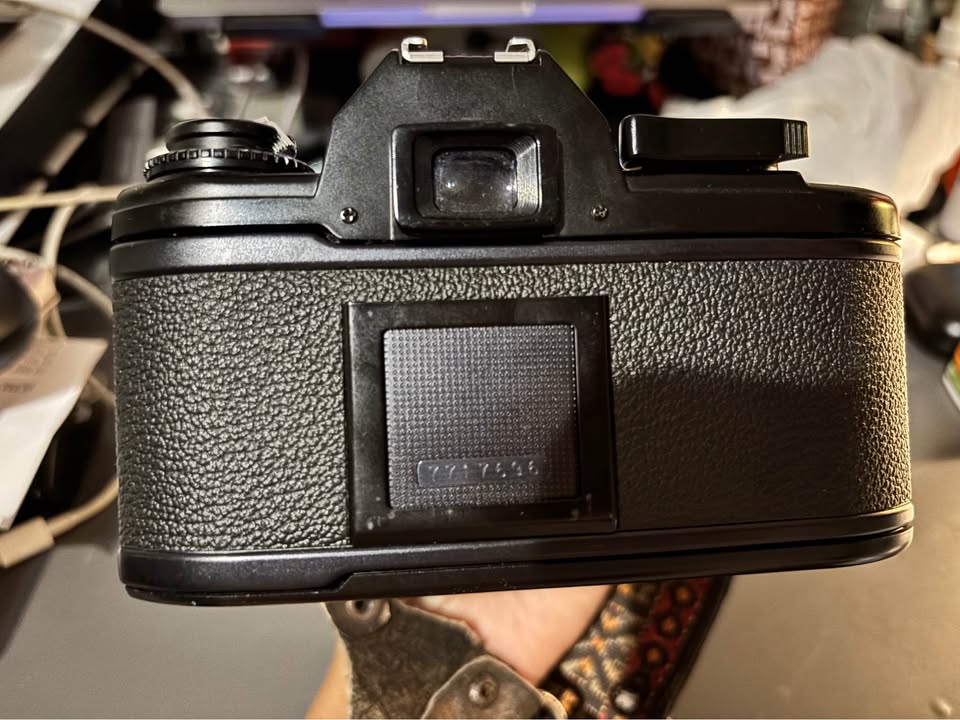 Nikon camera with 50mm lens - Sale - photo 2