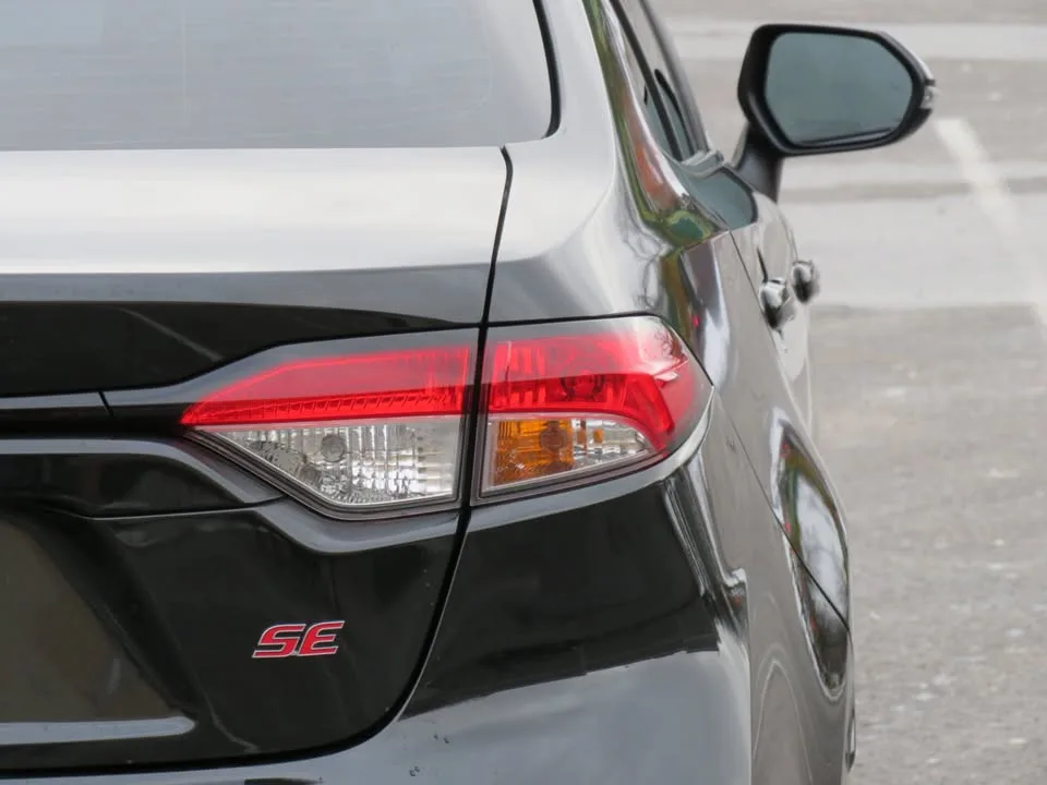 2020 Toyota Corolla SE Automatic CLEAN TITLE image indicator(8)