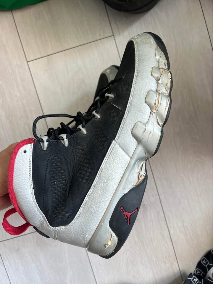 Jordan 9 Johnny Kilroy Size 11 *READ* - photo 3
