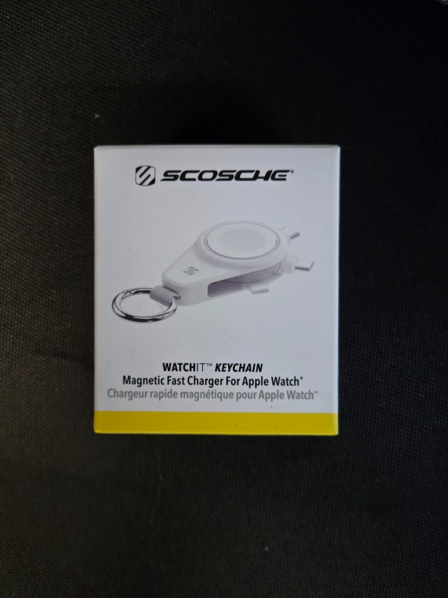Scosche Apple Watch Keychain Charger