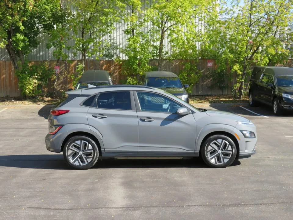 2022 Hyundai Kona Electric No Accidents w/CarPlay Camera Heated image indicator(5)