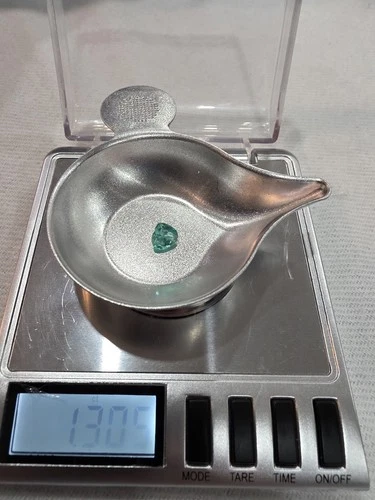 Colombian Heart Emerald Gemstone