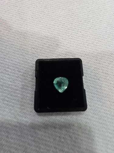 Colombian Heart Emerald Gemstone - photo 2