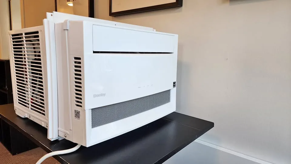 Air Conditioner Danby 12,000 BTU (Wi‑Fi + Remote)