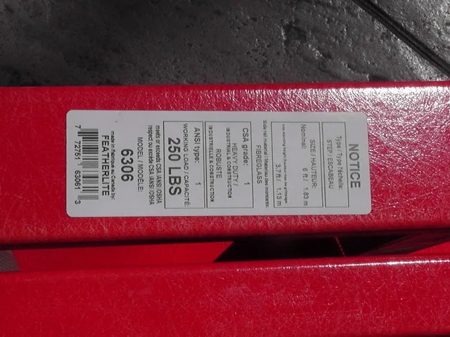 6-foot fiberglass step ladder image indicator(8)