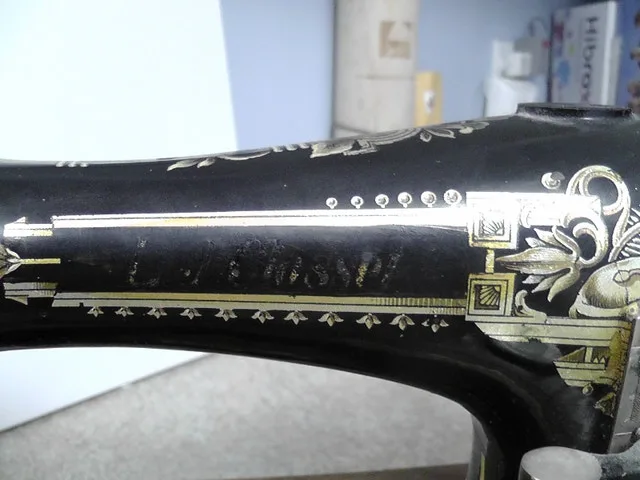 vintage sewing machine image indicator(10)