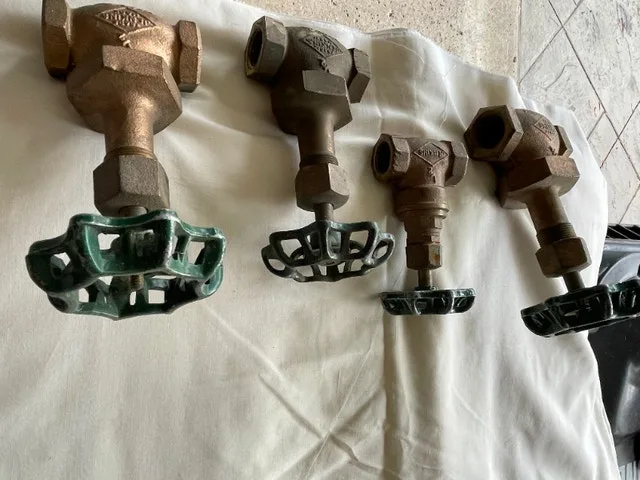 Brass tap faucets image indicator(2)