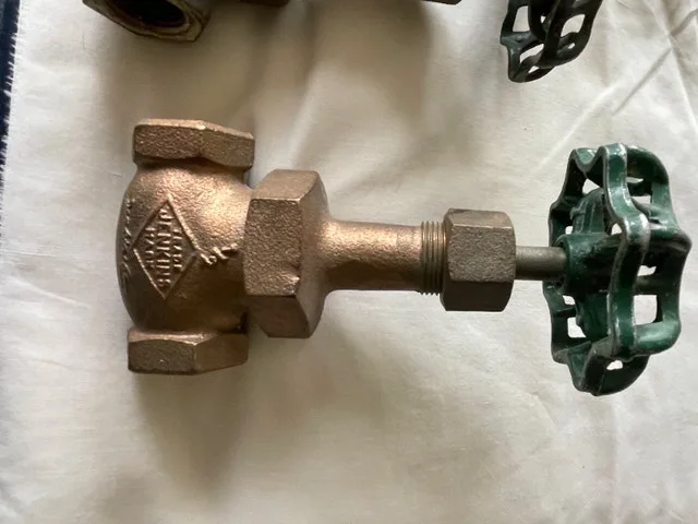 Brass tap faucets image indicator(3)