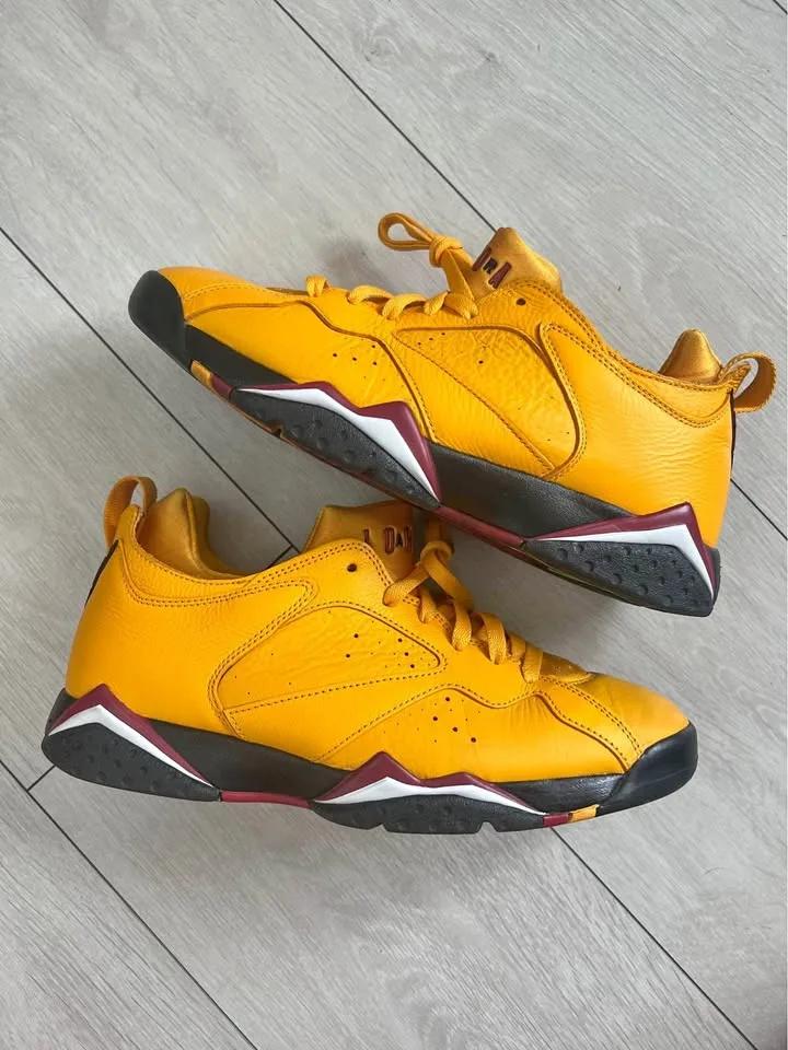 Jordan 7 Low “Taxi” Size 9.5 RARE thumbnail