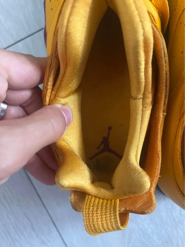 Jordan 7 Low “Taxi” Size 9.5 RARE image indicator(7)