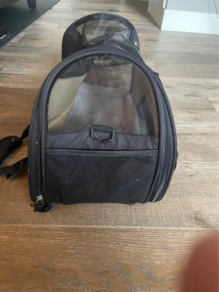 Bergan Pet Carrier for airplane image indicator(3)