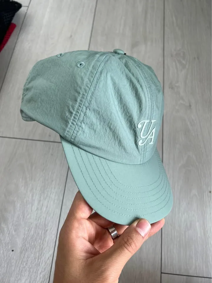 Under Armour Nylon Hat Brand New image indicator(2)