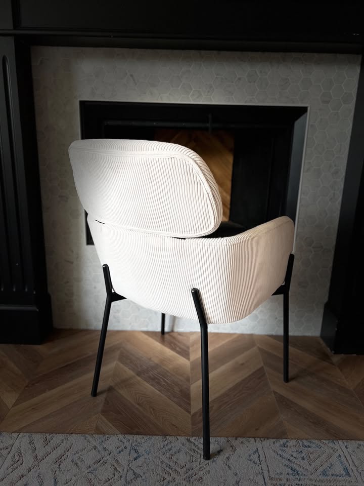 Corduroy Armchair w/ matte black legs - photo 4
