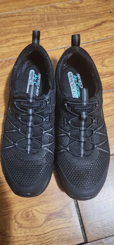 Women's Skechers GRATIS SPORT - Size 7.5 (New) - photo 4