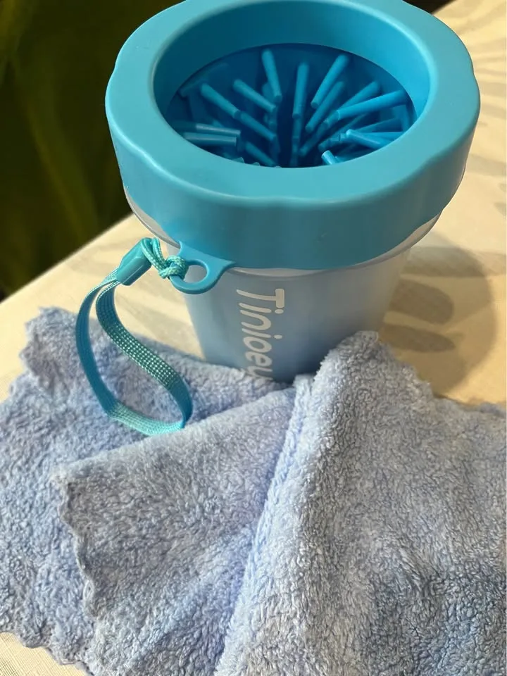 New Dog Paw Cleaner Size M image indicator(3)