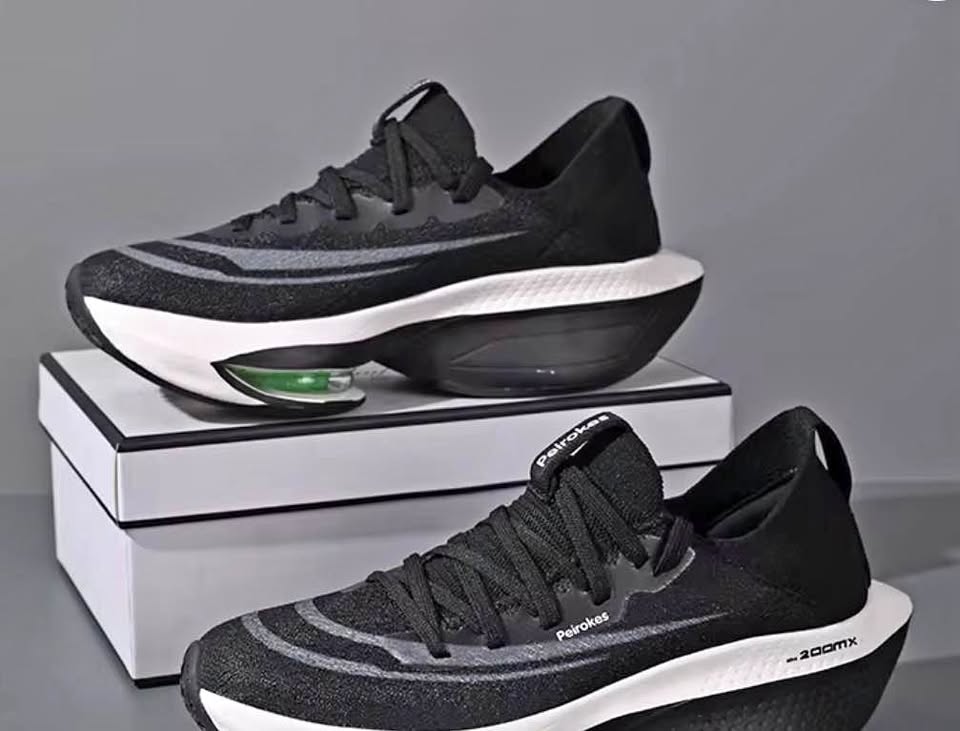 NEW Unisex ZoomX AlphaFly Running Shoes Size 9-9.5 M 11-11.5 W