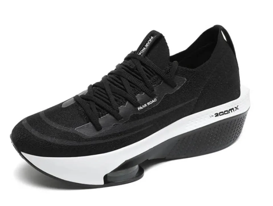 NEW Unisex ZoomX AlphaFly Running Shoes Size 8/9.5 image indicator(3)